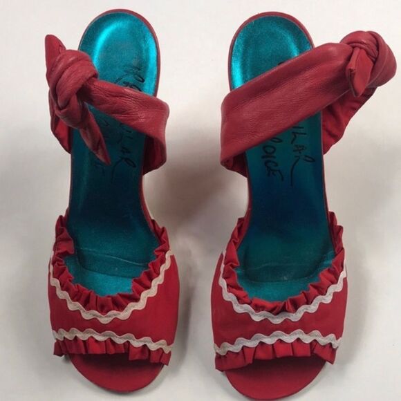 VTG,Red Kitten Heels by Irregular Choice Size 38 - Picture 3 of 16